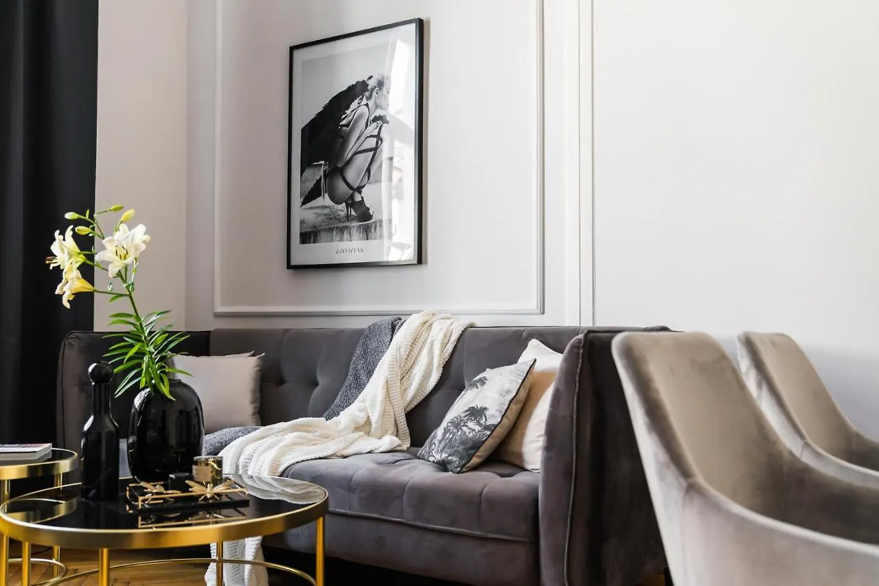 Cracovian Apartment - Loft Affair 0*, Krakow